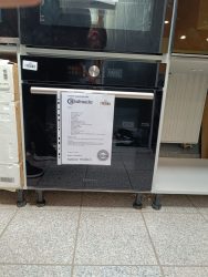 outletes beépíthető sütő Bauknecht  FXTM6