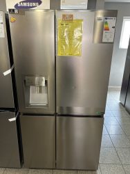 outletes  Side by Side hűtőszekrény Hisense RS818N4TIE